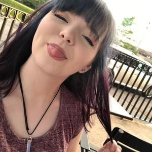 Meet your Posher, Taysia